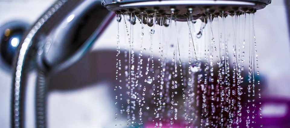 Cambios bruscos de la temperatura del agua en la ducha - ITH